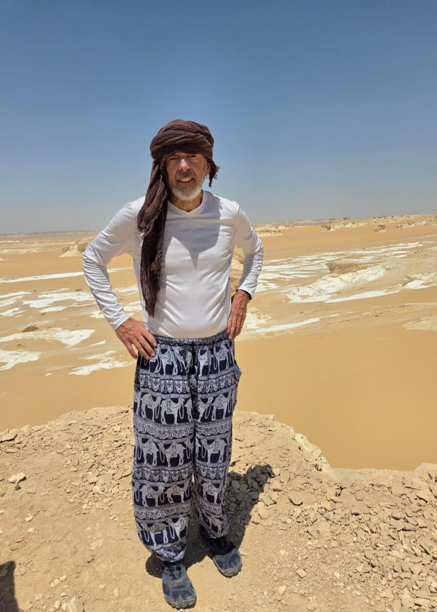 Mike in the White Desert, wearing the head wrap